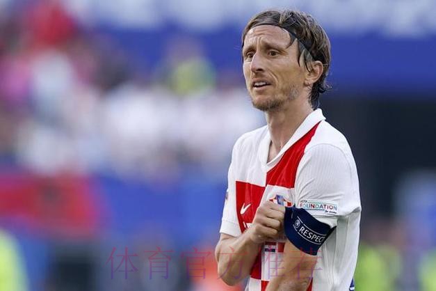 魔笛:我24小时为足球而活 努力的天赋很重要 魔笛:我24小时为足球而活 努力的天赋很重要